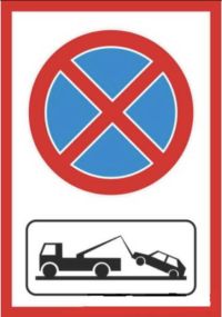 Megállni tilos+ gépkocsi elszállítására figyelmeztetés KR11.